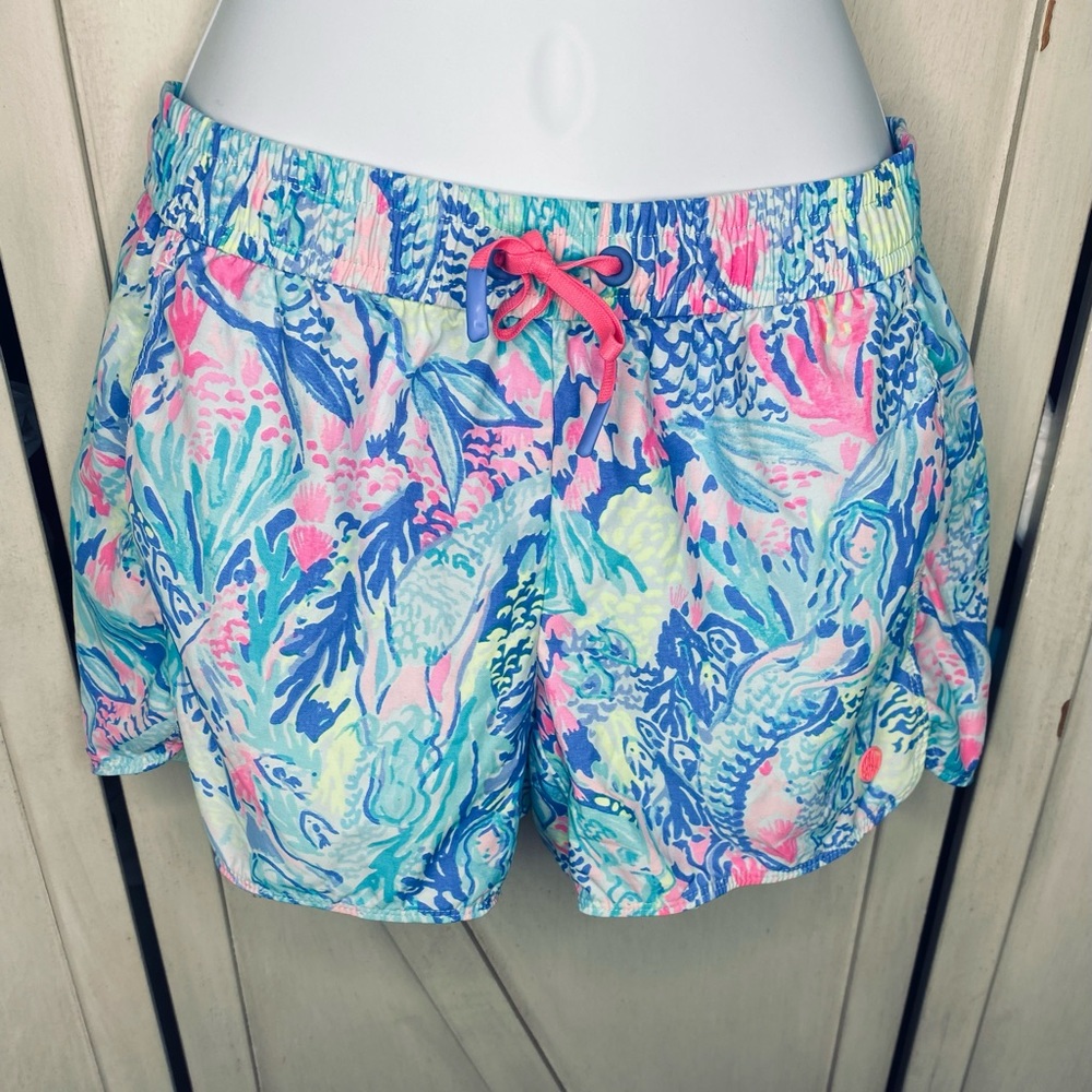 Run Around Shorts in Mermaid’s Cove